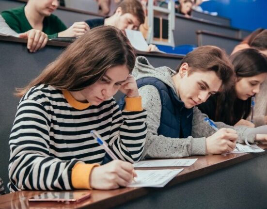 поступление в ВУЗ