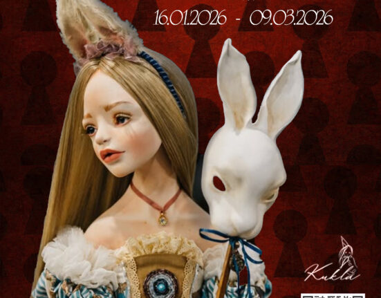 Алиса в стране чудес куклы