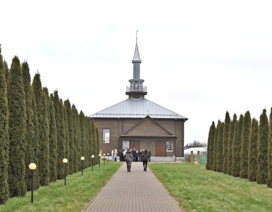 мечеть в городе Ивье