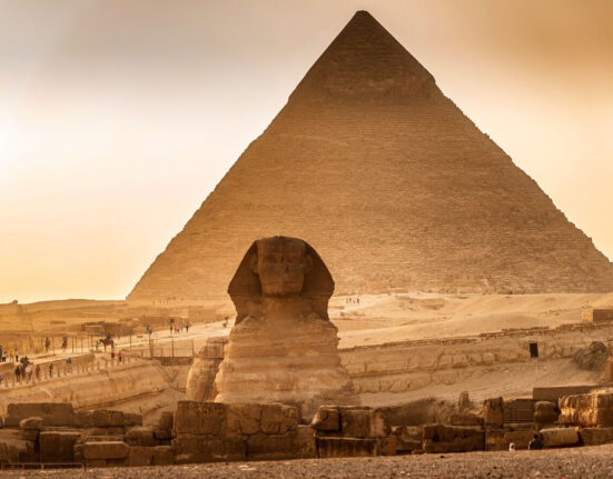 египетская пирамида