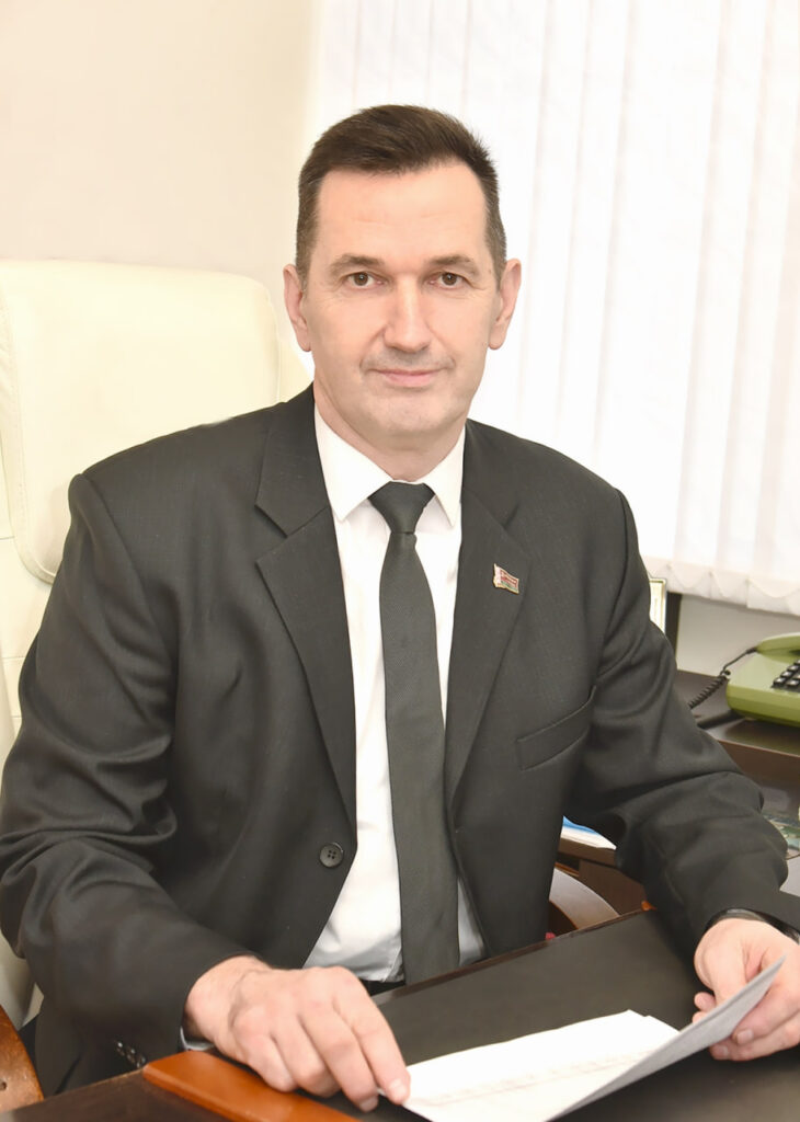 Игорь Генец