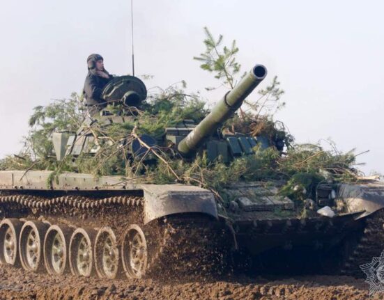 военные учения