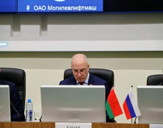 Юрий Караев