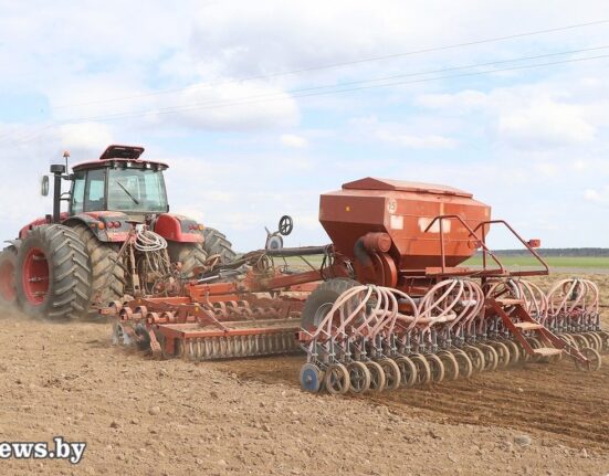 посевная в Ивьевском районе