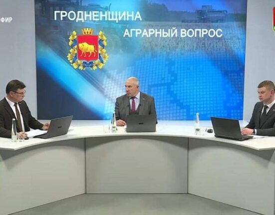 Юрий Караев