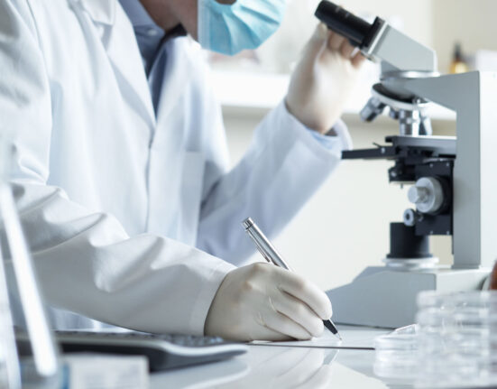 изучение бактерий