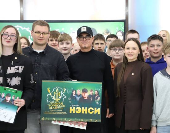 группа Нэнси в Солигорске