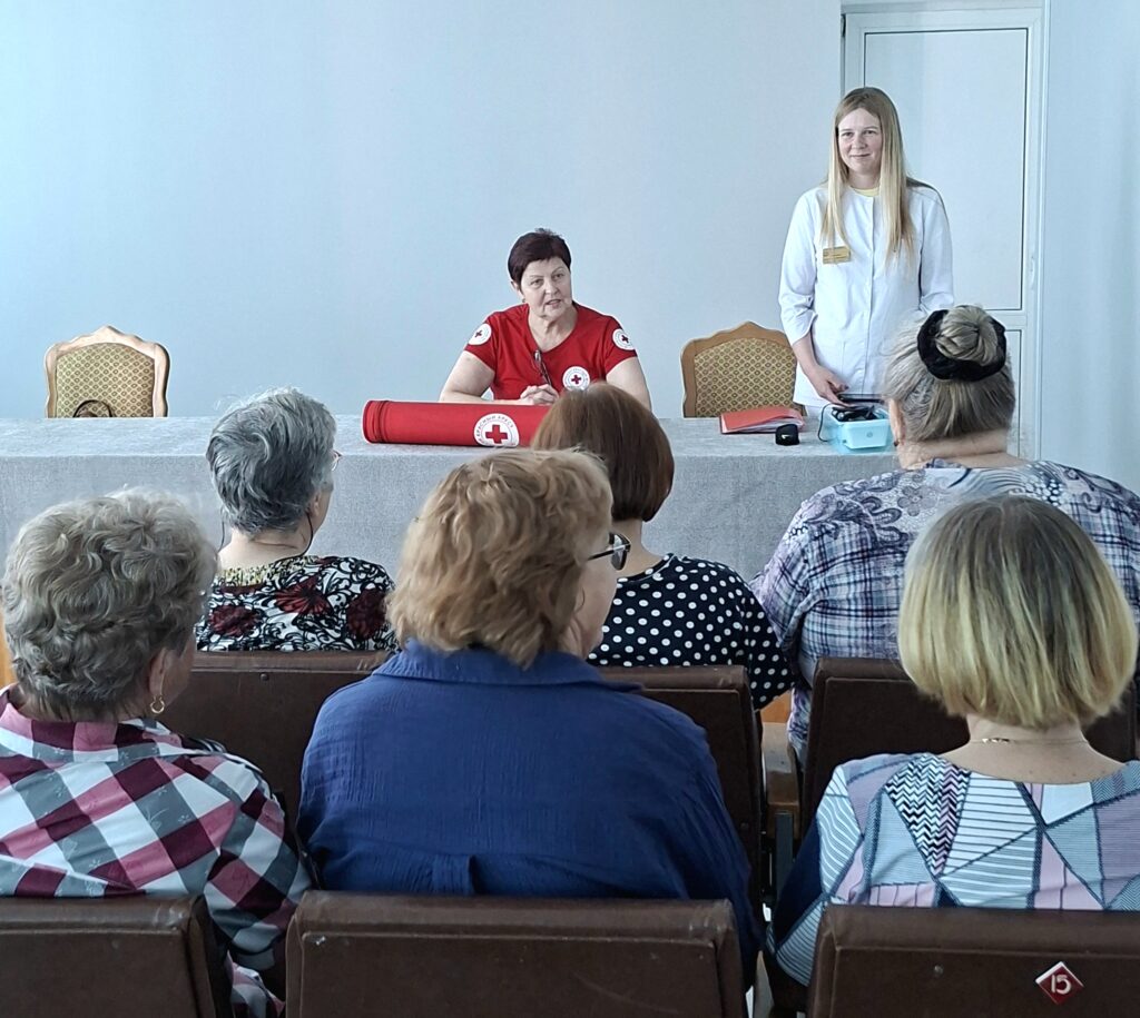 встреча с пожилыми жителями аг.Геранены Ивьевского района