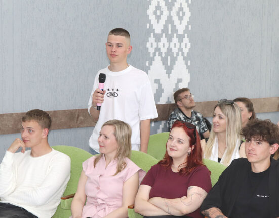 диалоговая площадка о технологиях с молодежью Ивьевского района