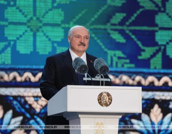 Лукашенко