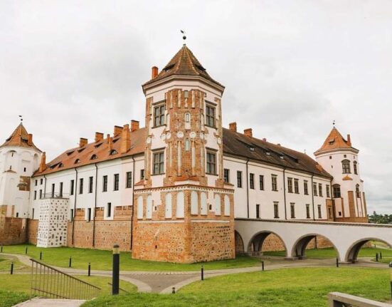 Мирский замок