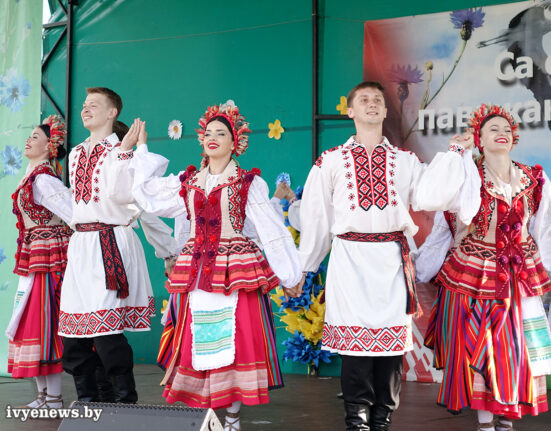 коллектив "Белые росы"
