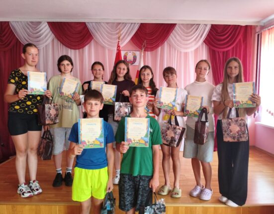 летний лагерь на базе Лелюкинской СШ