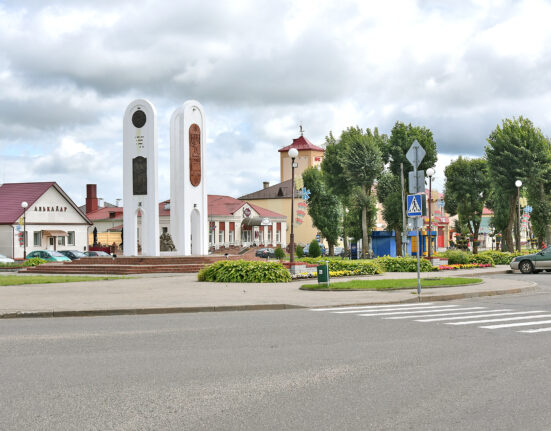 город Ивье