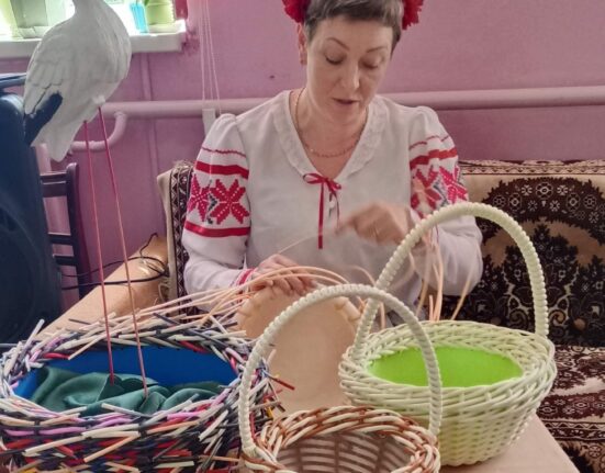 мастер Елена Бутрим