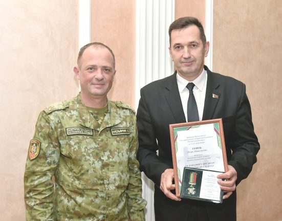 Председатель райисполкома Игорь Генец награжден нагрудным знаком отличия «За дапамогу органам пагранічнай службы»