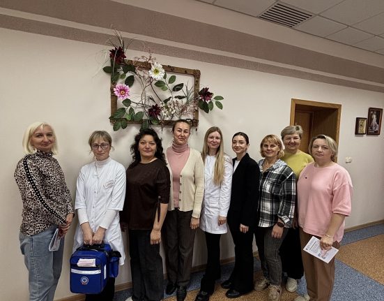 Ивьевские медики и сотрудницы Ивьевского РЭС
