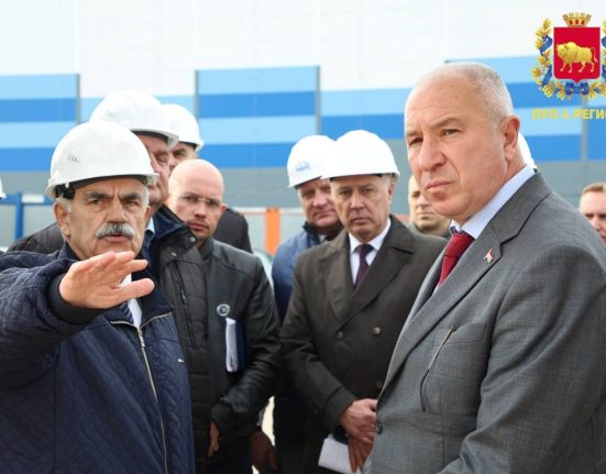 Юрий Караев оценил ход строительства новых цехов ОАО «Беллакт» в Волковыске